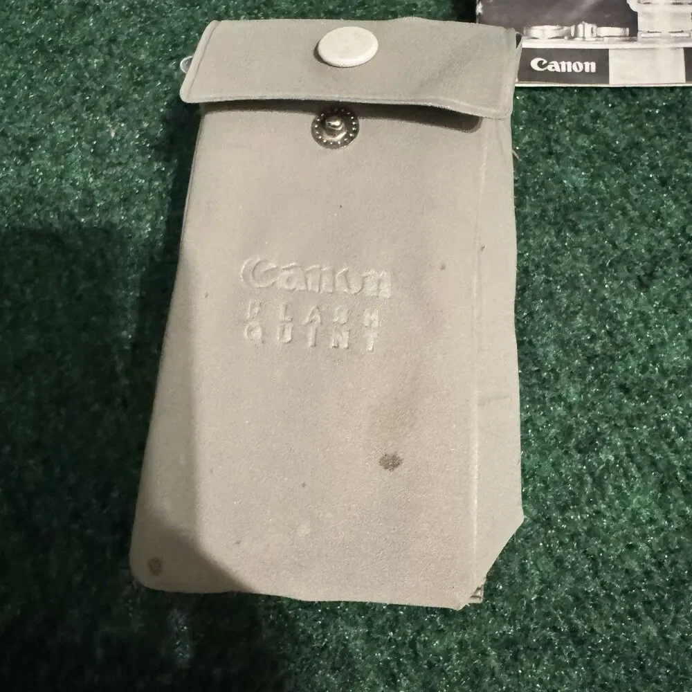Canon Flash Quint Auto Flash w/ Case & Manual Japan Vintage Camera Accessory